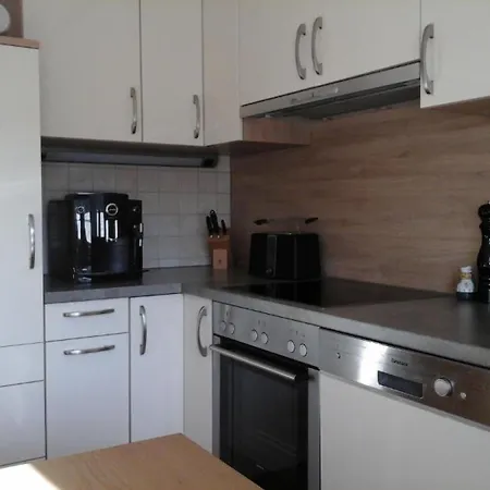 Apartment Fewo Auszeit Am Allenberg, 82 Qm Onstmettingen